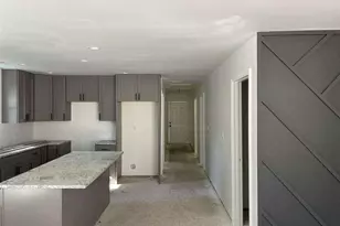 5385 Booker T Dr, Morrow, GA 30260 - Photo 5