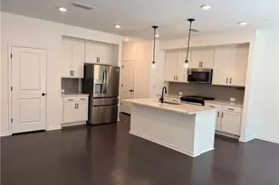 716 Vallin St, Cumming, GA 30041 - Photo 5