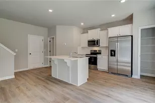 11635 Brightside Pkwy, Hampton, GA 30228 - Photo 9