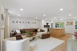 120 Hillside Ln, Roswell, GA 30076 - Photo 1