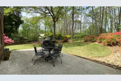 2901 Victoria Drive, Marietta, GA 30068 - Photo 19