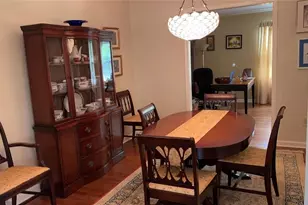 2901 Victoria Dr, Marietta, GA 30068 - Photo 5