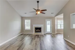 255 Turnberry Ln, Winder, GA 30680 - Photo 9