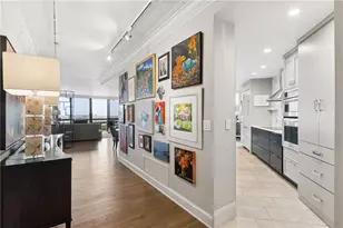 2660 Peachtree Rd NW, Atlanta, GA 30305 - Photo 3