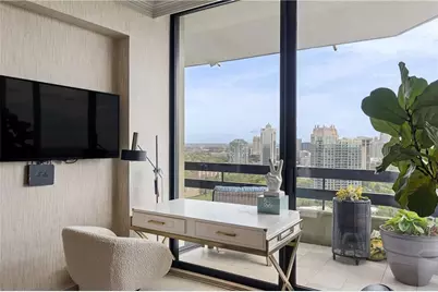 2660 Peachtree Road NW #34F, Atlanta, GA 30305 - Photo 11