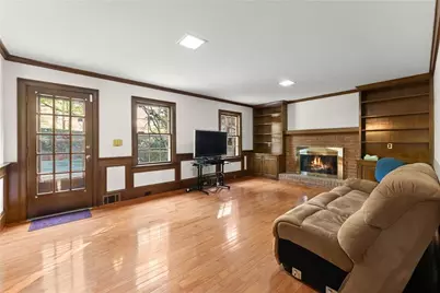 556 Daisy Nash Drive SW, Lilburn, GA 30047 - Photo 11