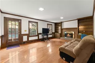 556 Daisy Nash Dr SW, Lilburn, GA 30047 - Photo 11