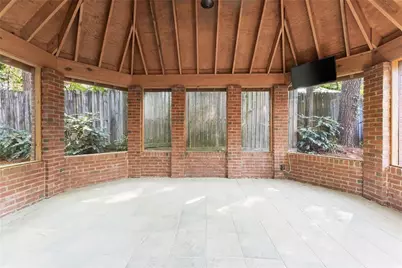 556 Daisy Nash Drive SW, Lilburn, GA 30047 - Photo 41