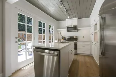 1051 Northrope Drive NE, Atlanta, GA 30324 - Photo 11