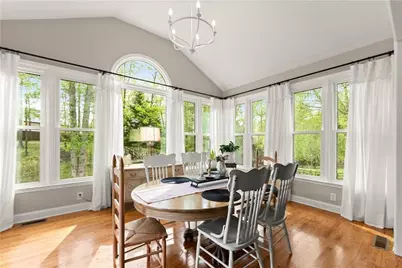 1045 Coleridge Way, Suwanee, GA 30024 - Photo 9