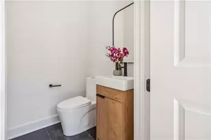 1554 Columbia Cir, Decatur, GA 30032 - Photo 17