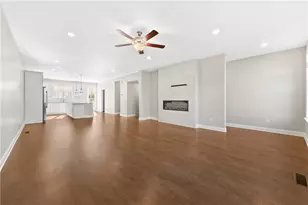 4239 Hickory Pne Aly, Doraville, GA 30360 - Photo 17