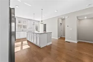 4239 Hickory Pne Aly, Doraville, GA 30360 - Photo 11