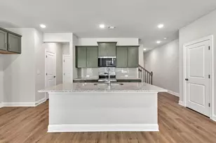 1512 Thurcroft Ln, Lawrenceville, GA 30043 - Photo 7