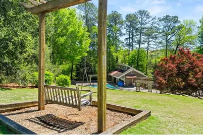 808 Riverview Drive SE, Marietta, GA 30067 - Photo 23