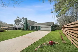 208 Larcom Ln, Griffin, GA 30224 - Photo 3