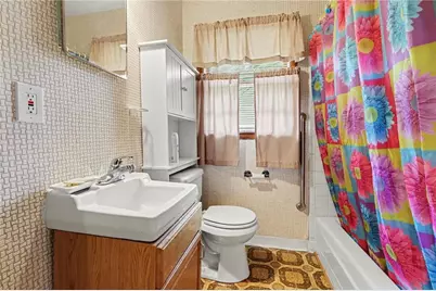 7019 Lakeview Lane, Peachtree Corners, GA 30360 - Photo 15