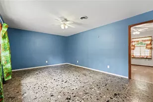 7019 Lake View Ln, Peachtree Corners, GA 30360 - Photo 7