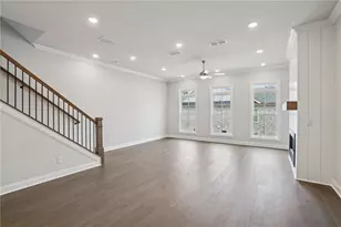 1019 Crown Oak St, Johns Creek, GA 30022 - Photo 11