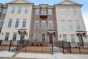 1019 Crown Oak St, Johns Creek, GA 30022 - Photo 1