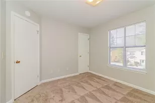 4899 Hairston Pl, Stone Mountain, GA 30088 - Photo 17