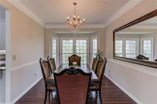 6530 Maid Marion Close, Alpharetta, GA 30005 - Photo 7