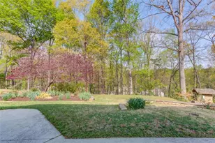6530 Maid Marion Close, Alpharetta, GA 30005 - Photo 41