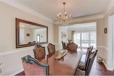 6530 Maid Marion Close, Alpharetta, GA 30005 - Photo 9