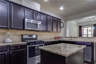 13374 Canary Ln, Alpharetta, GA 30004 - Photo 9