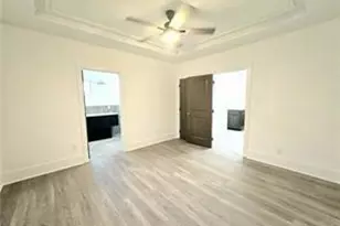 1022 Mayson Turner Rd NW, Atlanta, GA 30314 - Photo 9