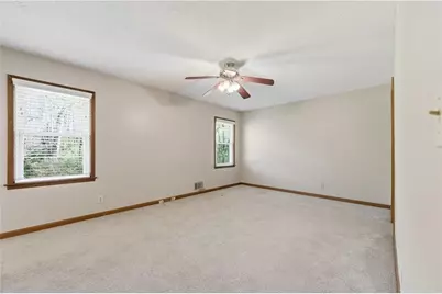 185 Redwood Circle, Fayetteville, GA 30214 - Photo 11