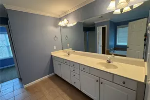 927 Park Hollow Way, Lawrenceville, GA 30043 - Photo 21