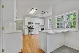 3055 Heatherstone Dr, Cumming, GA 30041 - Photo 9