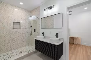 1355 Lockwood Dr SW, Atlanta, GA 30311 - Photo 31