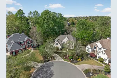 6130 Banbury Court, Suwanee, GA 30024 - Photo 7