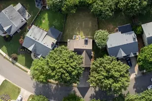 11070 Crabapple Lake Dr, Roswell, GA 30076 - Photo 23