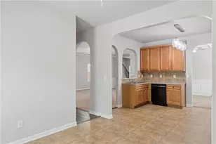 3499 Stoneleigh Walk, Lithonia, GA 30038 - Photo 11