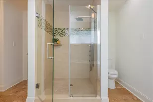 884 Oakhaven Dr, Roswell, GA 30075 - Photo 39