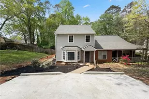 5073 Farm Valley Dr NE, Woodstock, GA 30188 - Photo 1