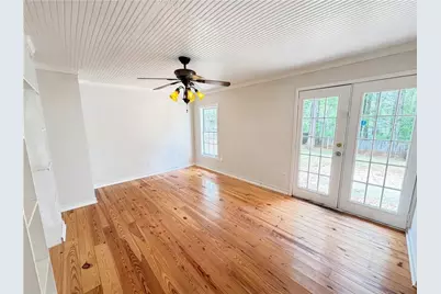 5073 Farm Valley Drive NE, Woodstock, GA 30188 - Photo 11