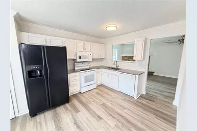 5073 Farm Valley Drive NE, Woodstock, GA 30188 - Photo 7