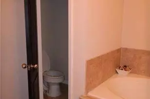 17 Oakhurst Common Dr, Decatur, GA 30030 - Photo 25