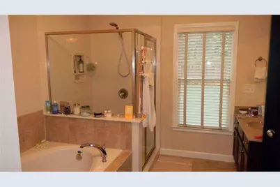 17 Oakhurst Common Drive, Decatur, GA 30030 - Photo 21