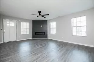 5493 Denny Dr, Atlanta, GA 30349 - Photo 7