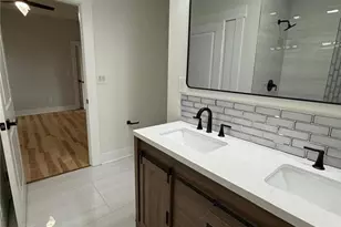 1340 North Ave NW, Atlanta, GA 30318 - Photo 13