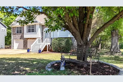35 Meadowbridge Drive SW, Cartersville, GA 30120 - Photo 3