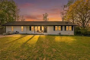 150 Sims St, Winder, GA 30680 - Photo 1