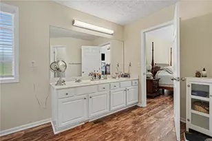 1405 Shiloh Oaks Dr, Loganville, GA 30052 - Photo 27