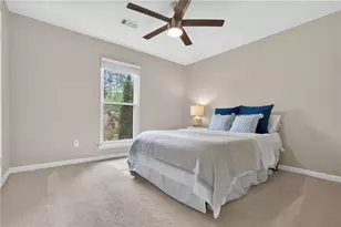 825 Lake Forest Cir, Roswell, GA 30076 - Photo 31