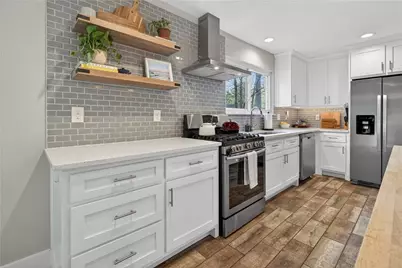 825 Lake Forest Circle, Roswell, GA 30076 - Photo 19